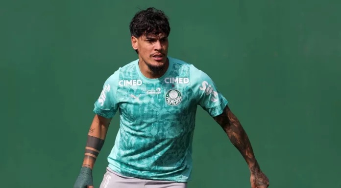 O jogador Gustavo Gómez, da SE Palmeiras, durante treinamento, na Academia de Futebol. (Foto Cesar GrecoPalmeirasby Canon)