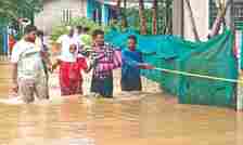 Rain pounds Nilgiris, many families moved to relief camps