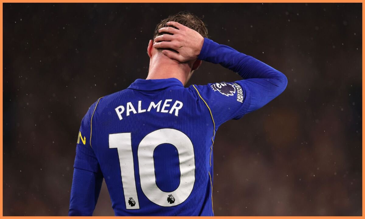 Cole Palmer reacts during Chelsea vs Tottenham