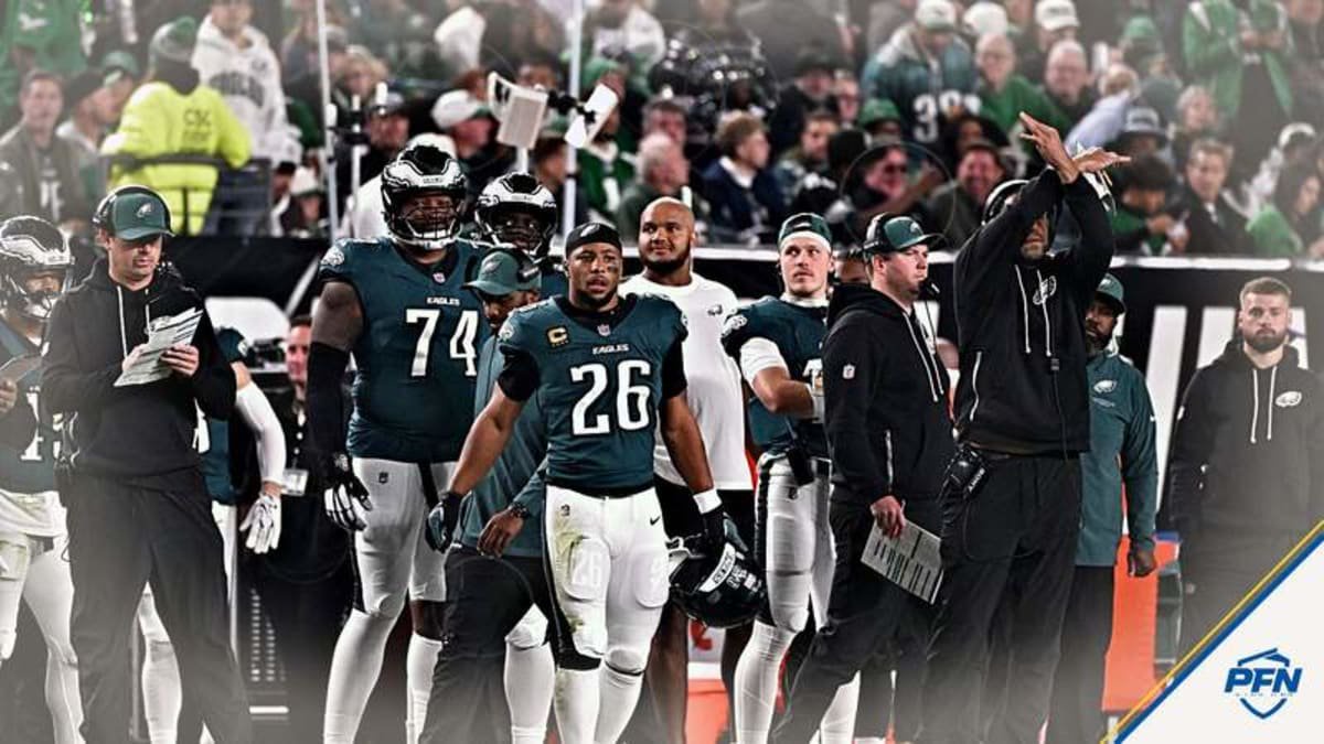 Oct 26, 2026; Philadelphia, Pennsylvania, USA; Philadelphia Eagles running back Saquon Barkley (26) looks on from the sideline during the third quarter Dallas Cowboys at Lincoln Financial Field. © Eric Hartline-Imagn Images