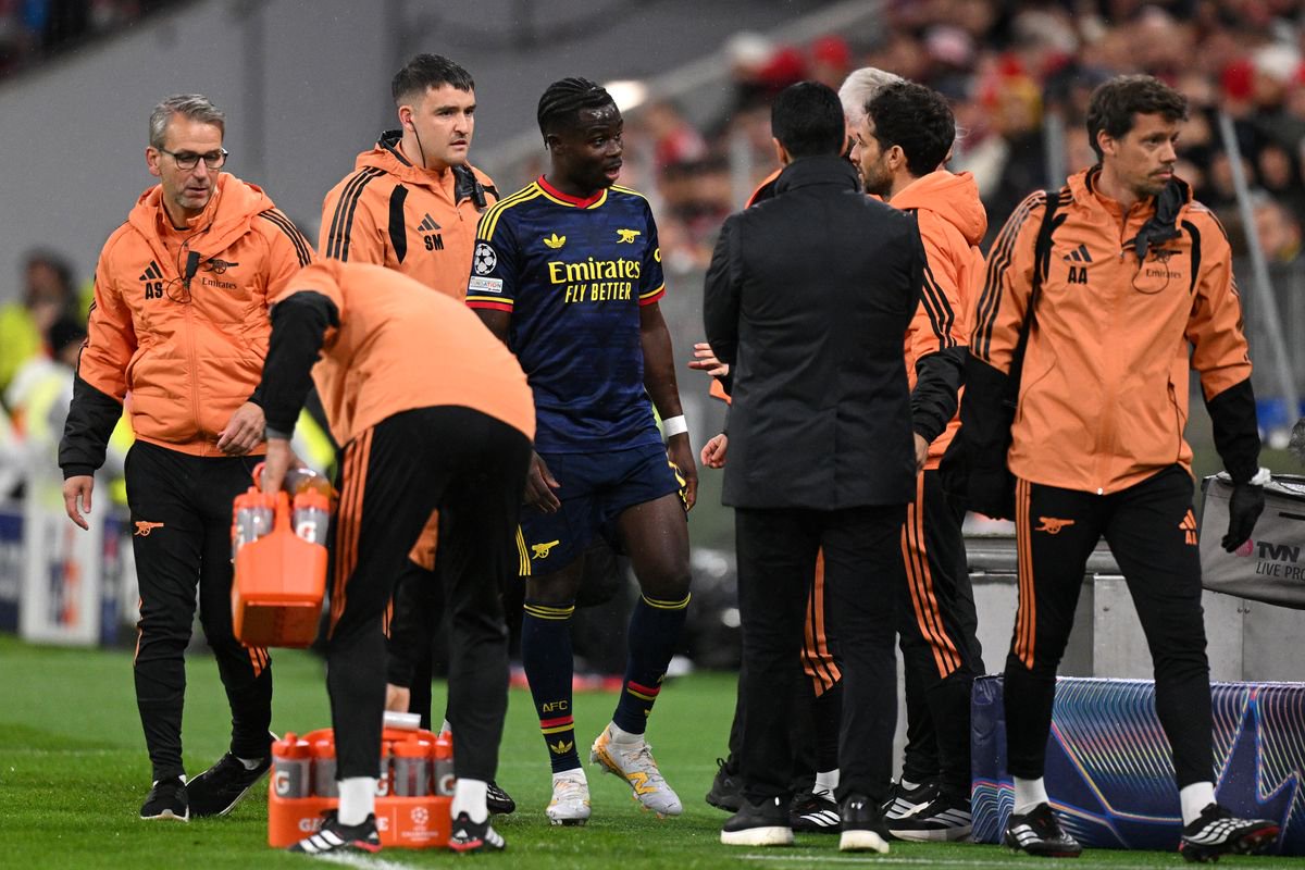 Mikel Arteta has offered a rough Arsenal injury return timeline for Bukayo Saka