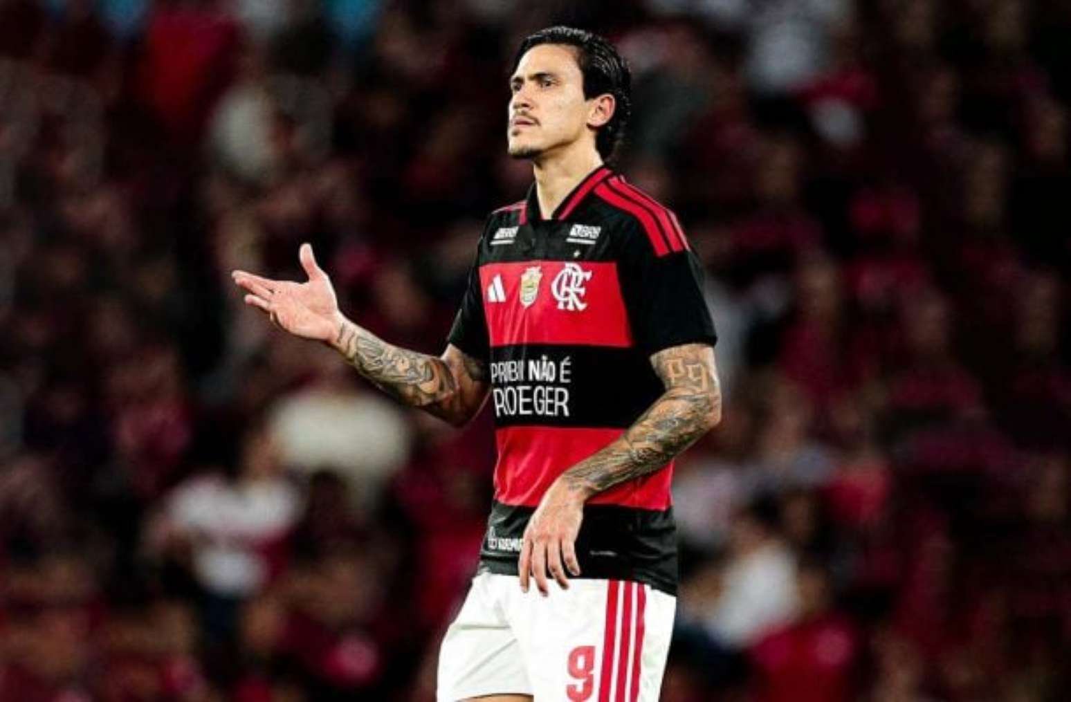 Pedro enfrenta problemas com a Justiça fora dos campos –