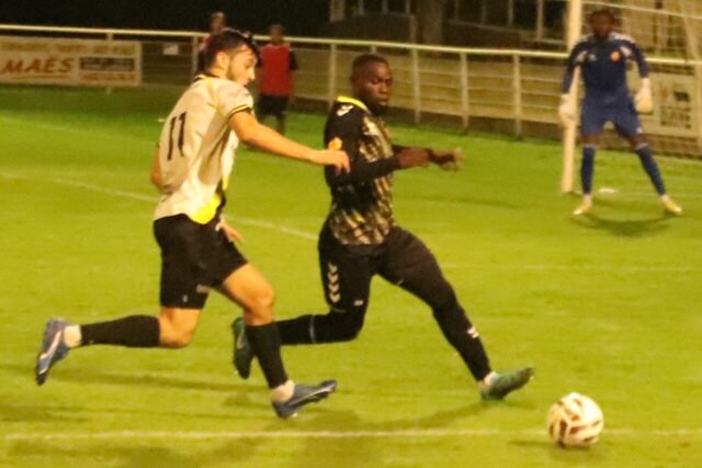 R1. CA Lisieux-QRM 2-2. (© Le Pays d'Auge)