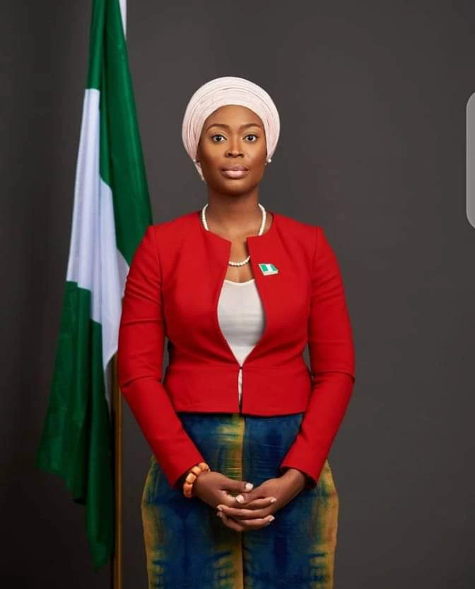 Meet The First Female Aspirant For Nigeria 2023 Presidential Election - Khadijah Okunnu-Lamidi, STECHITEGIST