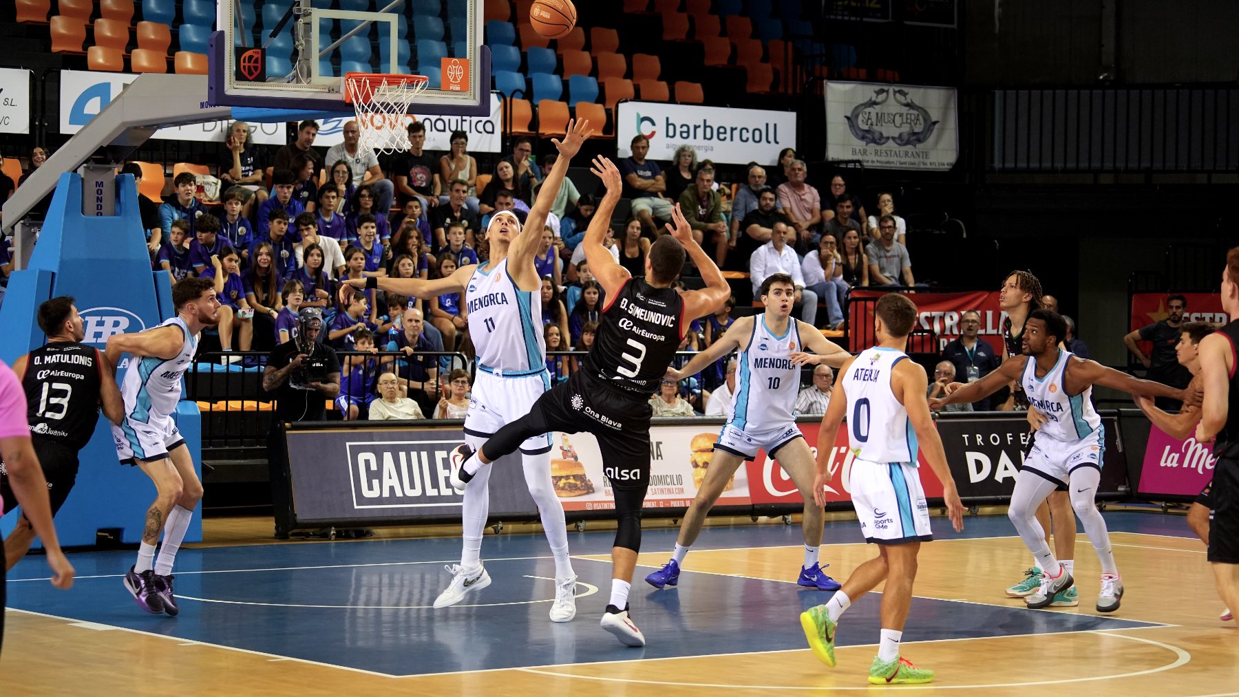 Fibwi Palma Beats Menorca 72-67 for First Win of Season