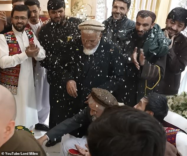 As a part of the celebration, the groom was given money as a gift and guests could have their hands painted with henna tattoo and threw confetti