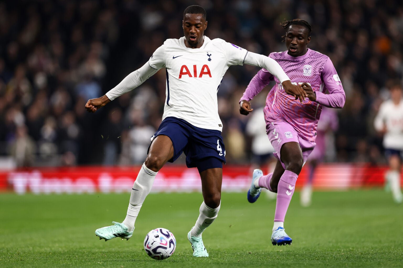 Tosin Adarabioyo Tottenham