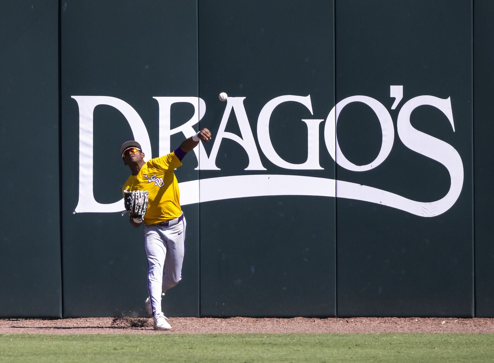 BR.lsufallbaseball2.adv_2680 MJ.JPG