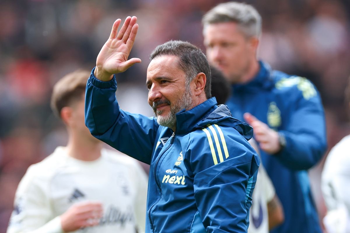 Nottingham Forest head coach Vitor Pereira