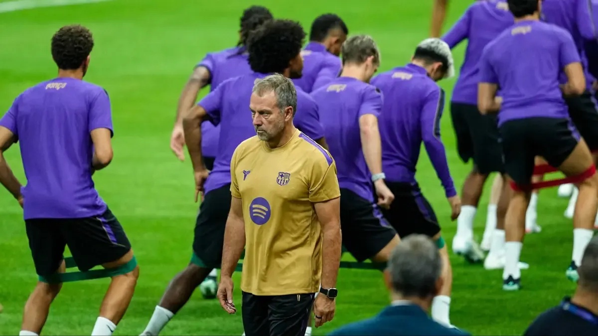 Hansi Flick adjusts Barcelona training and travel schedule