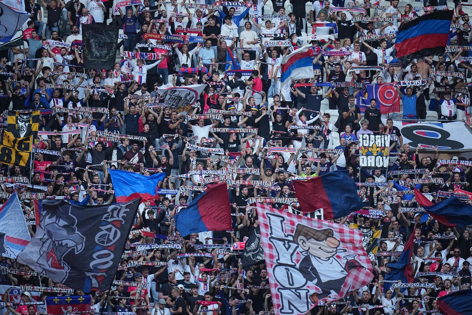 Lyon's fans chant slogans during the Europa League opening phase soccer match between Lyon and Crystal Palace in Lyon, Oct. 15, 2026. (AP)