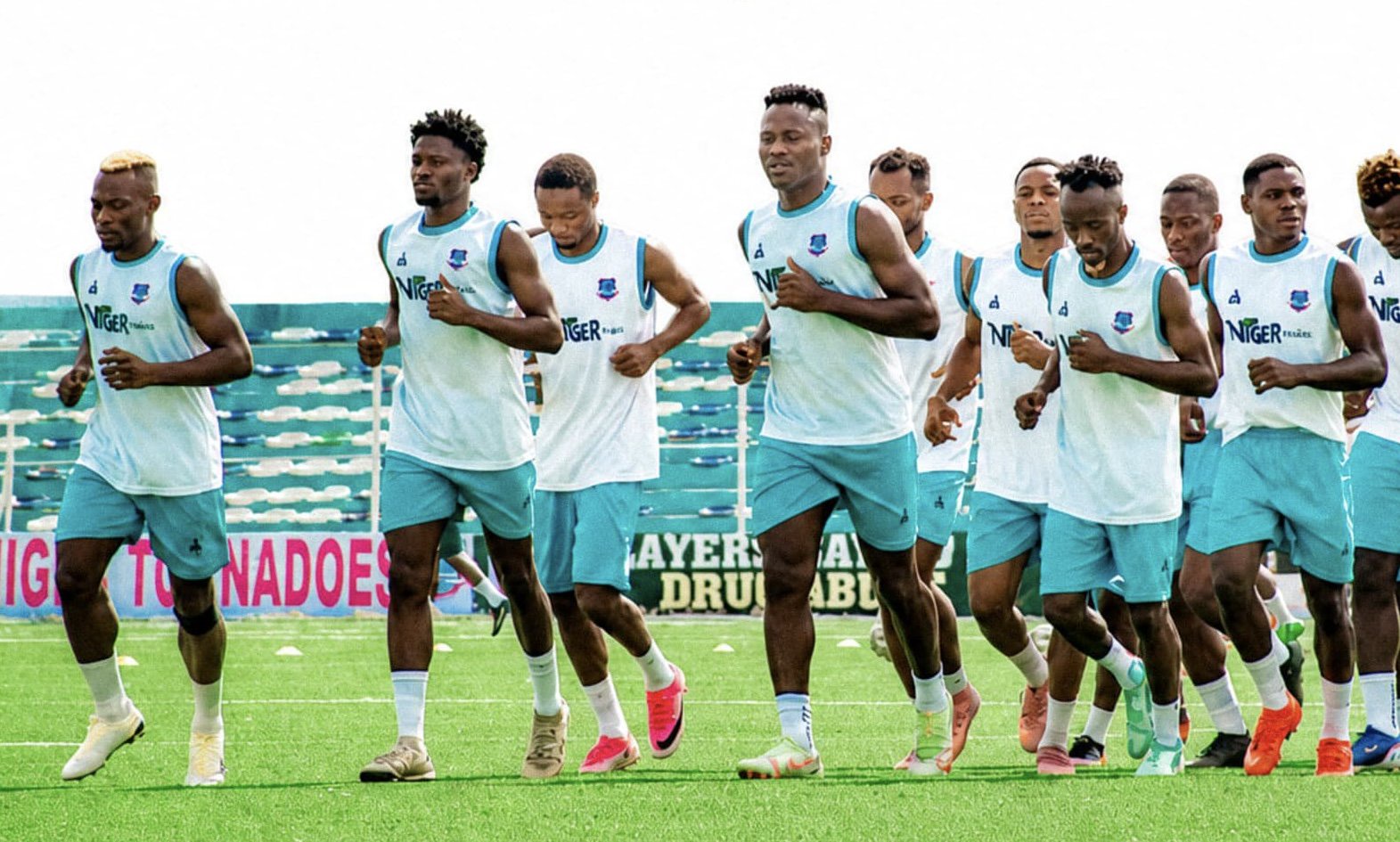 Niger Tornadoes players during training