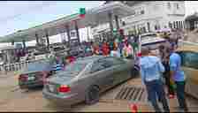 Queues resurface in parts of Nigeria on petrol scarcity