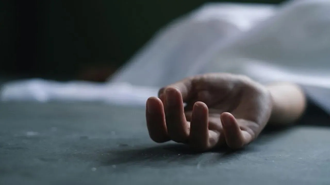 ‘एक तो बुझ गया घर का चिराग, ऊपर से मुकदमे की मार!’ बरेली के इस ‘खौफनाक इंसाफ’ से कांप उठी रूह, जानिए थाने के बाहर क्या हुआ?