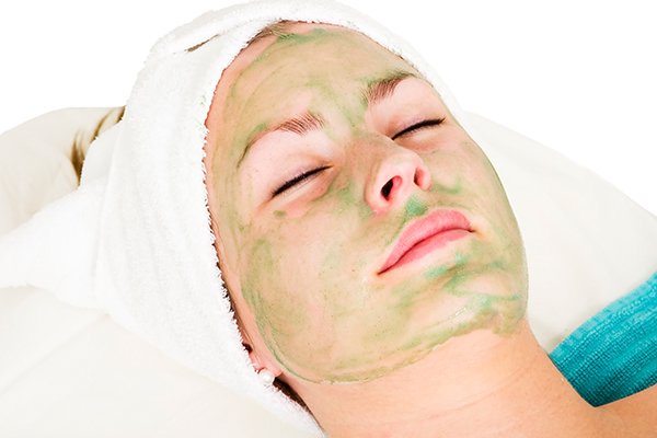 how to use aloe vera to reduce acne scars?