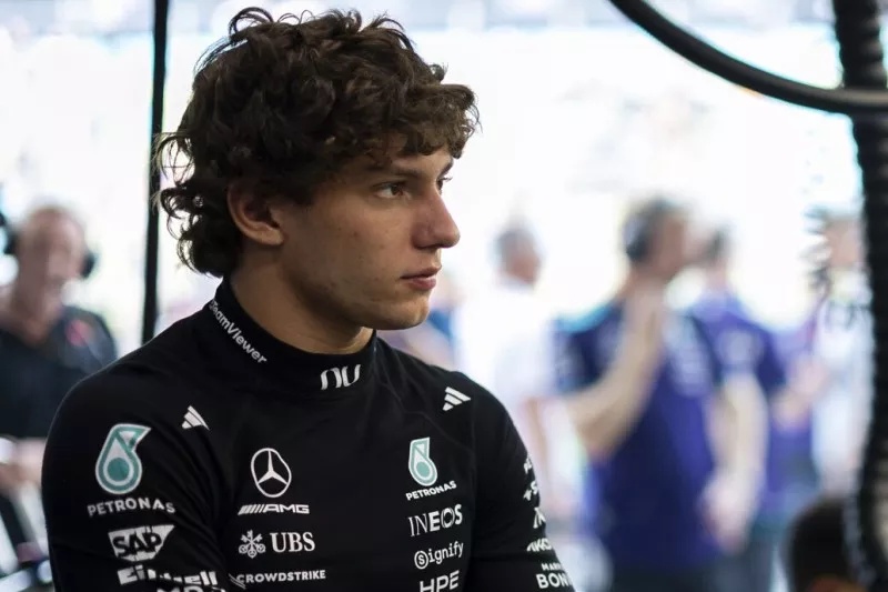 Christian Horner: Mercedes muss Antonelli offiziell zur Nummer 1 machen!