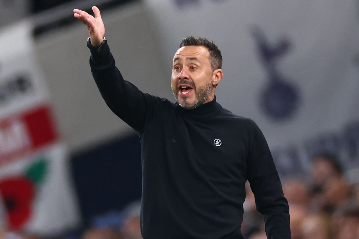 Roberto De Zerbi, Manager / Head Coach of Tottenham Hotspur during the Premier League 2026/27 match between Tottenham Hotspur and Coventry City at Tottenham Hotspur Stadium on October 19, 2026 in London, England