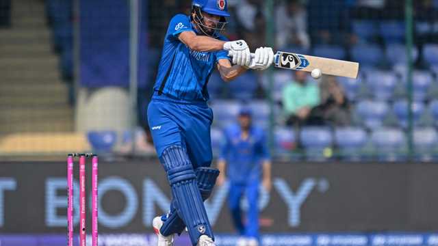 sediqullah-atal-smashed-a-110-ball-102