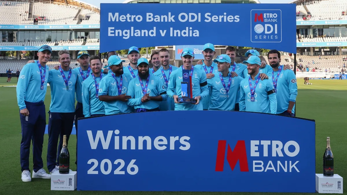 Duckett’s 141 outshines Rohit’s historic ton as England beat India to seal ODI series 2-1