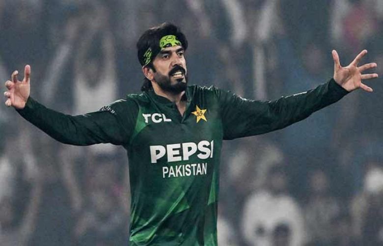 Pakistan’s Usman Tariq left his cricket ambitions back home to start a salesman’s job in Dubai