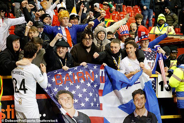 Murrell and fellow American CJ Fodrey have been taken into the hearts of Bairns fans