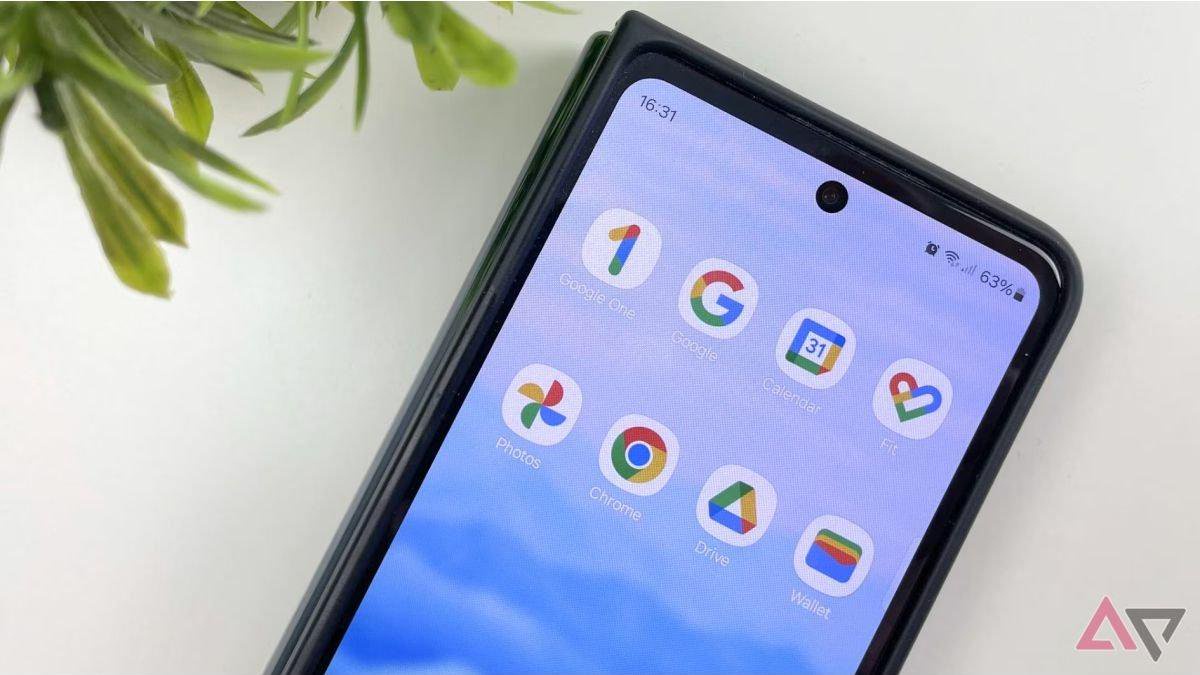 6 Aplikasi Google di HP Android yang Layak Dihapus Ketika Penyimpanan Internal Penuh