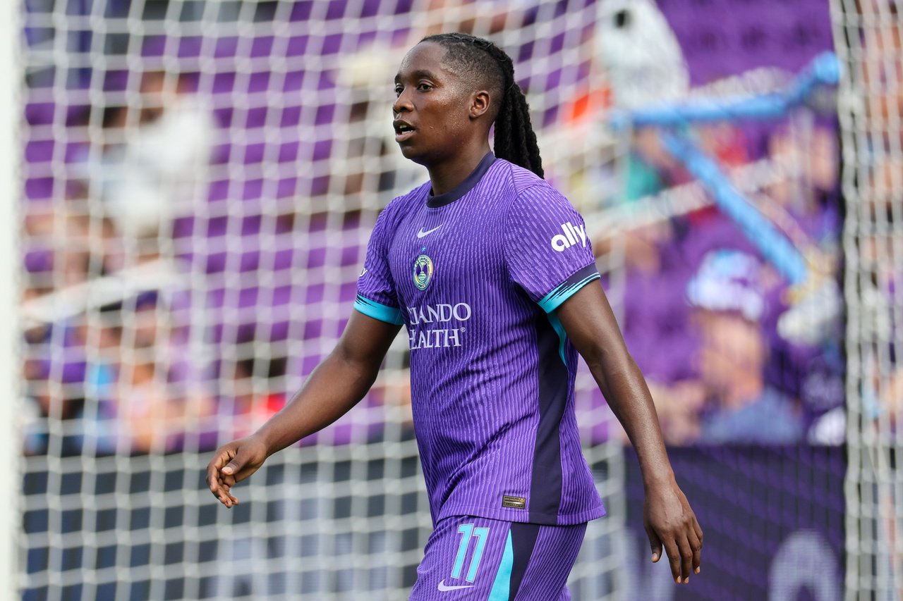 ORLANDO, FLORIDA - SEPTEMBER 19: Barbra Banda #11 of the Orlando Pride watches play against the Portland Thorns FC during the second half at Inter.co Stadium on September 19, 2026 in Orlando, United States. (Photo by Alex Menendez/NWSL via Getty Images)