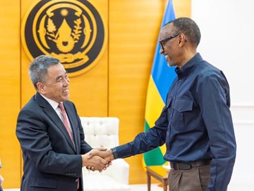 Rwandan President meets with StarTimes Chairman