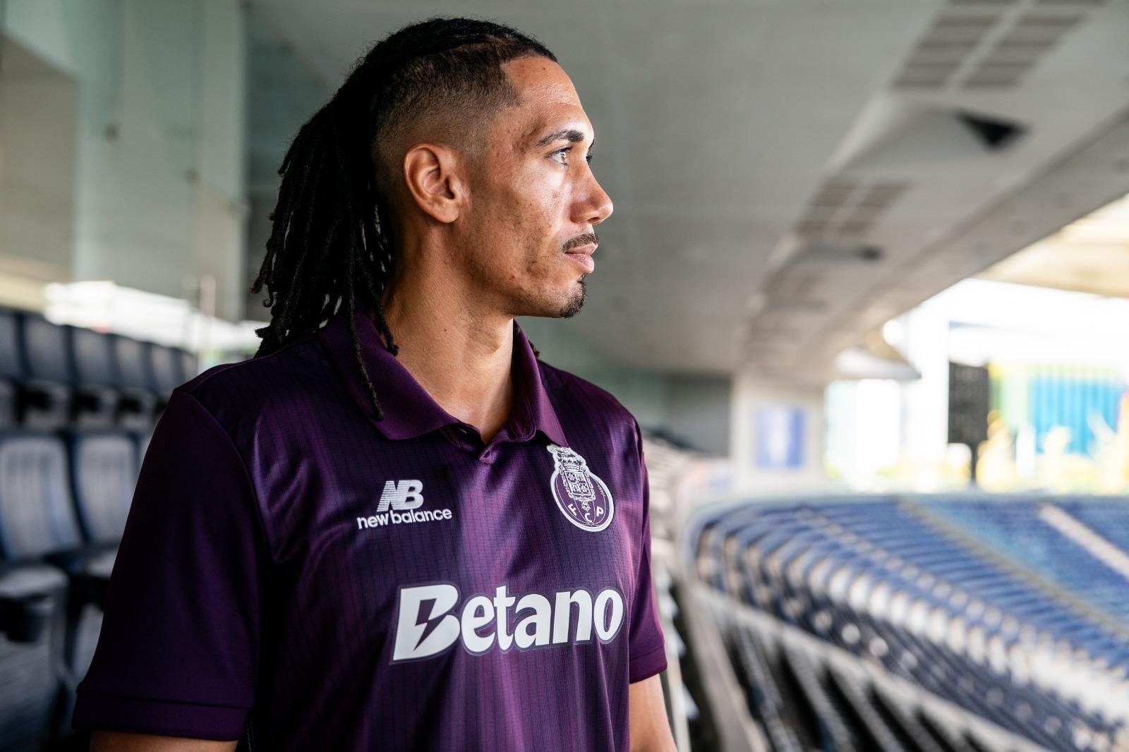 Chris Smalling, FC Porto, € 5.010.000/ano - Foto: FC Porto