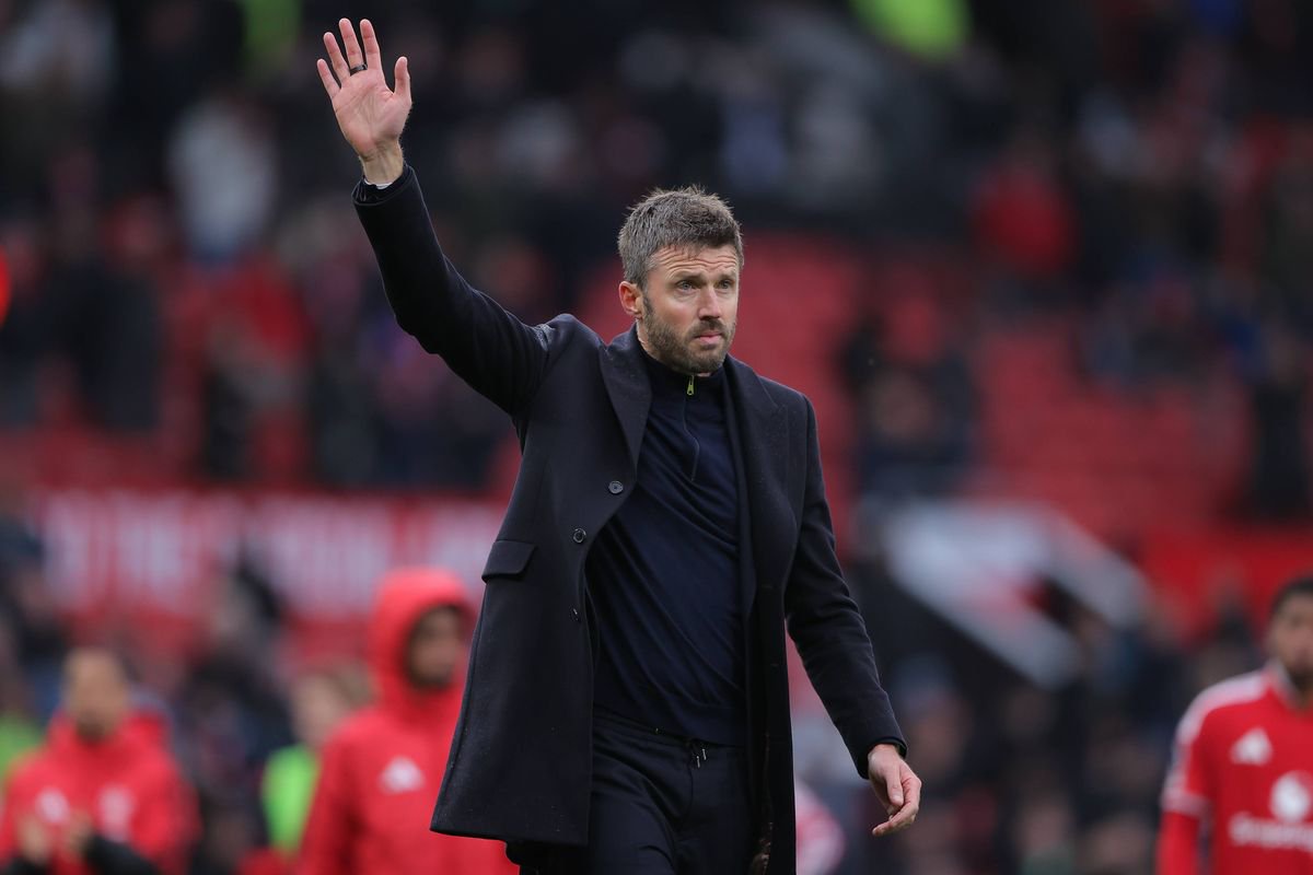 Michael Carrick cut a dejected figure after Manchester United's defeat to Bournemouth