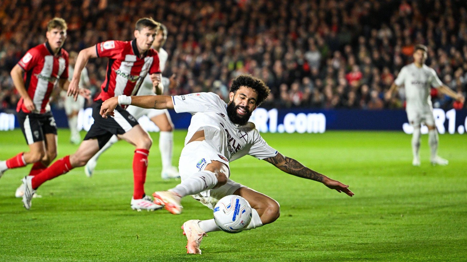 Pablo goes for goal during West Ham's match against Lincoln City on Wednesday