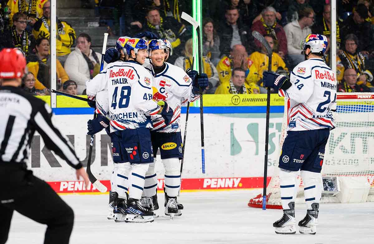 Sechs-Punkte-Wochenende und Hager-Hattrick: Red Bull München siegt bei Aufsteiger Krefeld