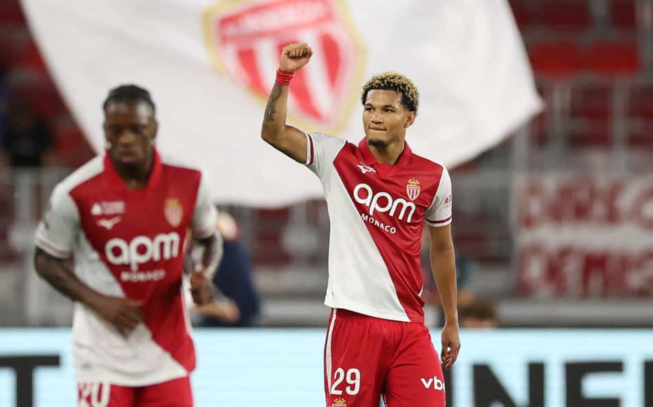 Jogadores do Monaco comemorando