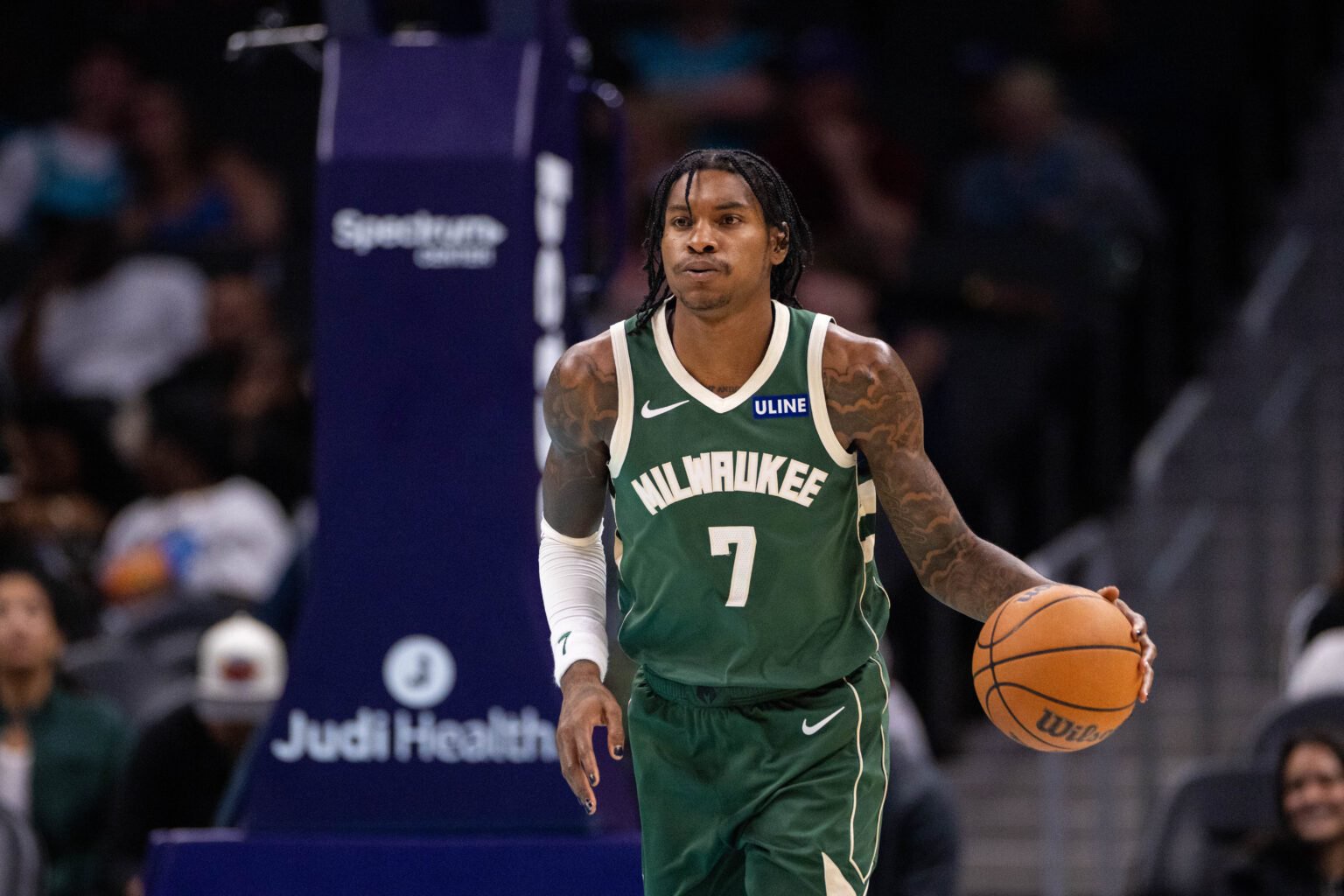 Oct 11, 2026; Charlotte, North Carolina, USA; Milwaukee Bucks guard Kevin Porter Jr. (7) brings the ball up court against the Charlotte Hornets during the third quarter at Spectrum Center. Mandatory Credit: Scott Kinser-Imagn Images