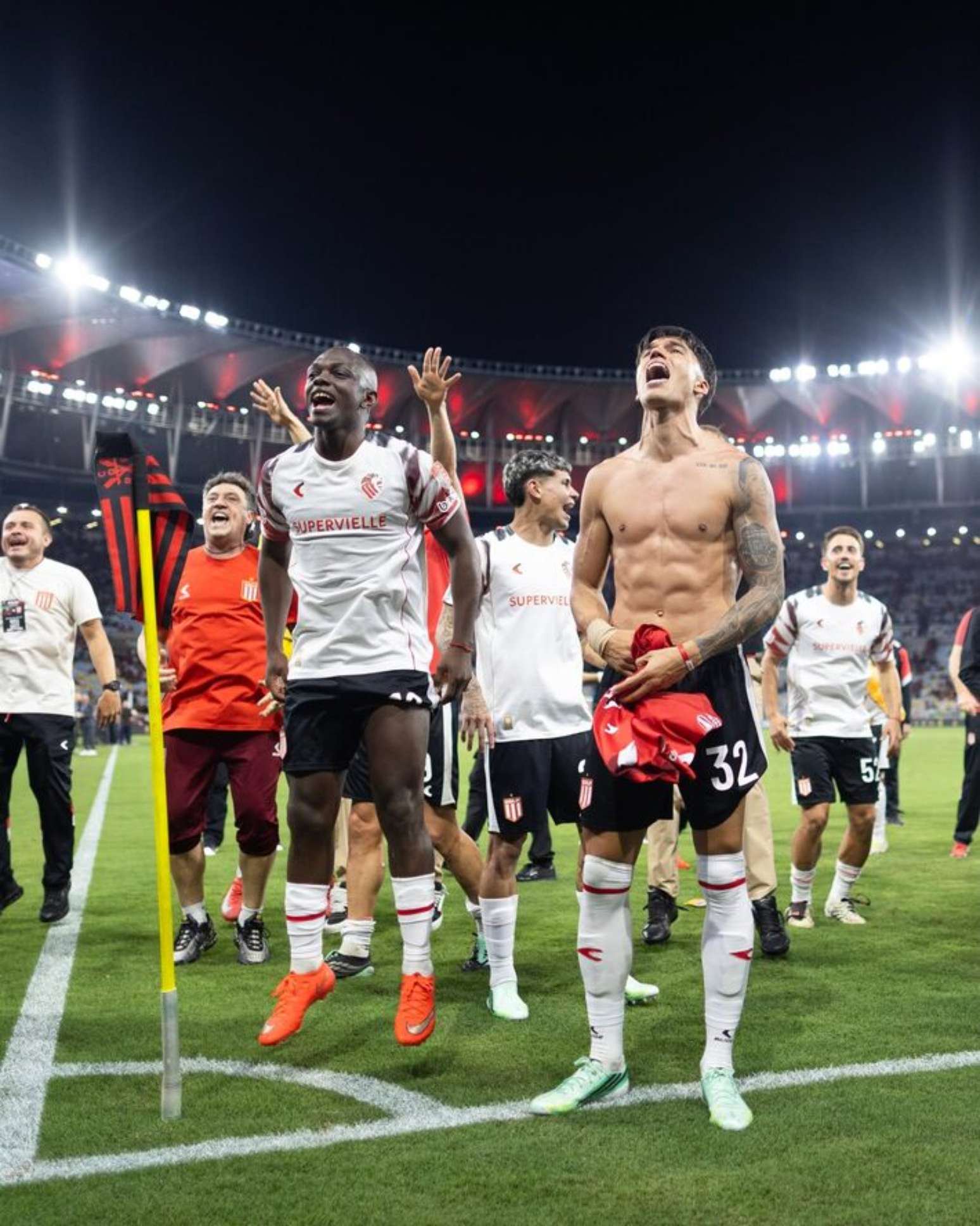 Estudiantes conquista vaga na final da Libertadores após vencer Flamengo nos pênaltis.