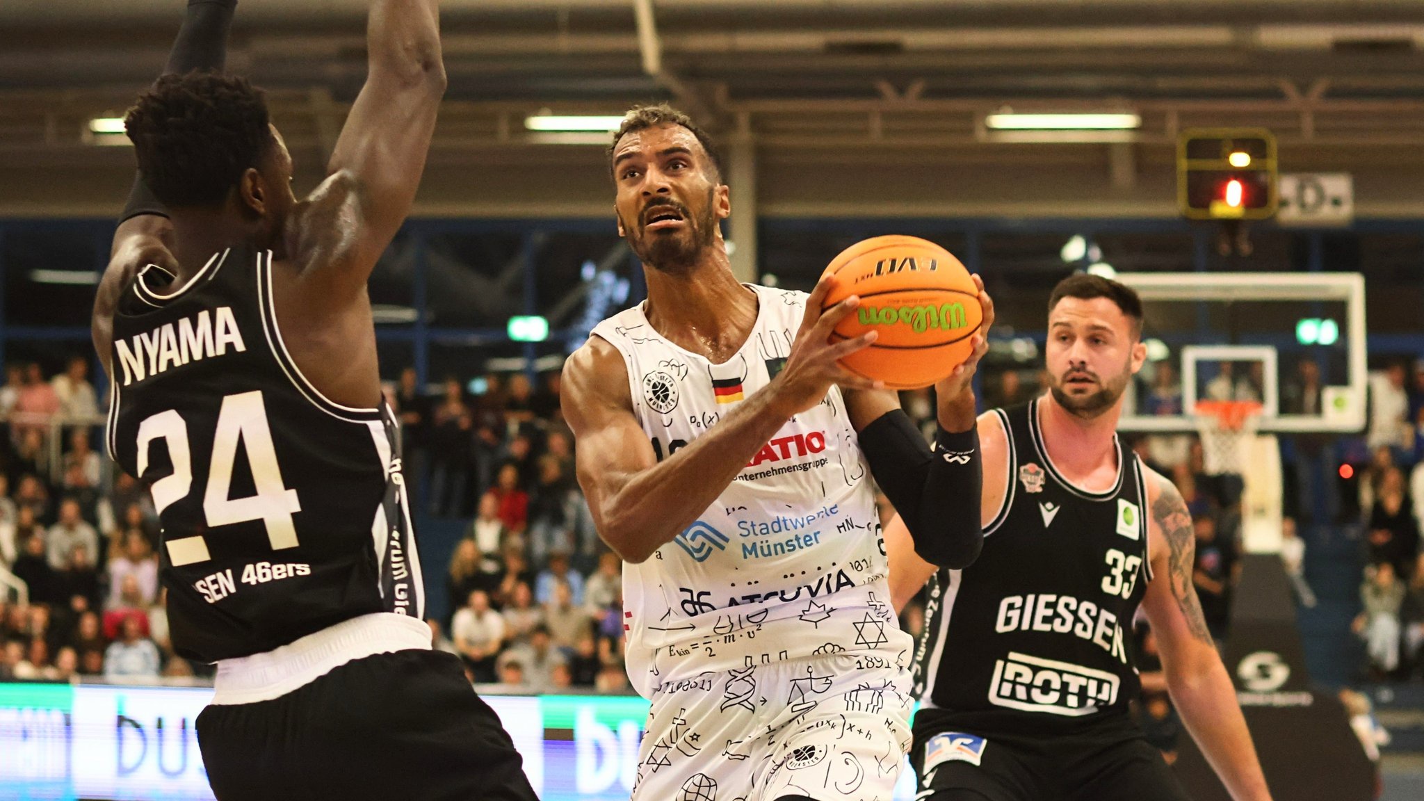 Adam Touray führte sein Team erneut als Topscorer an. Der Center kam auf 25 Punkte.