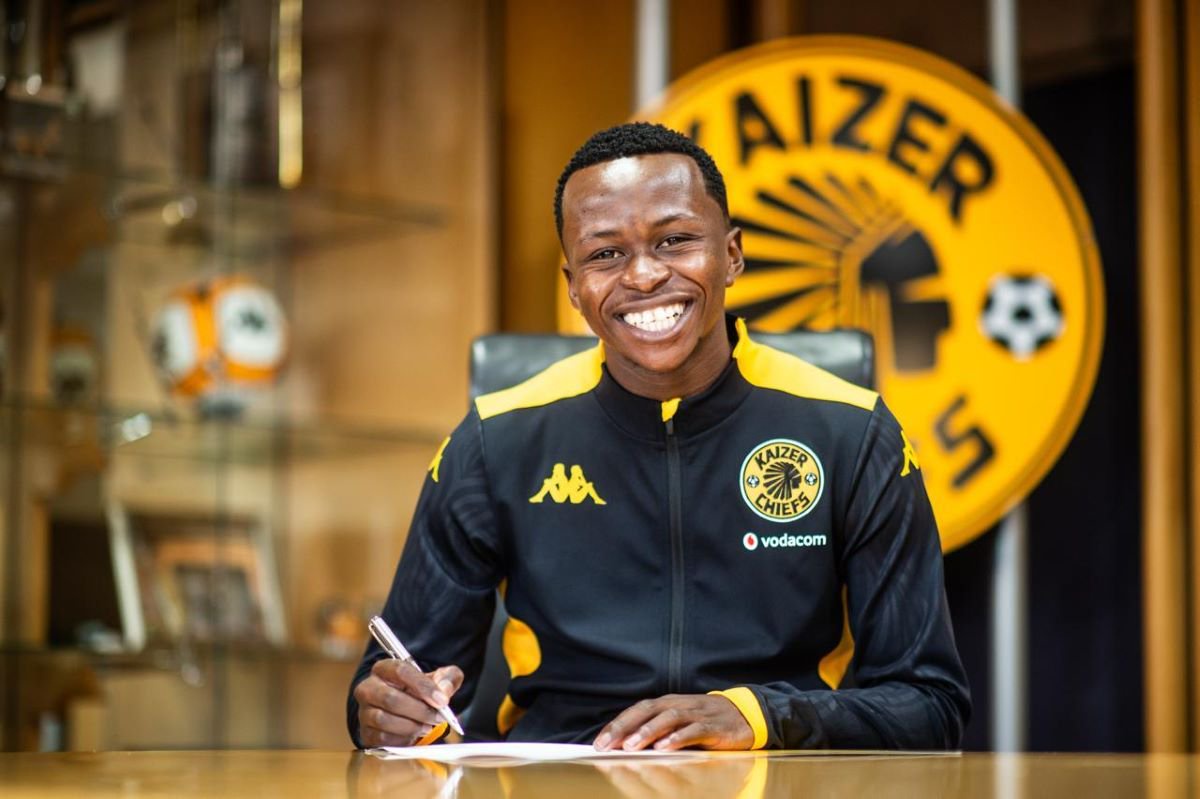 Kaizer Chiefs midfielder
