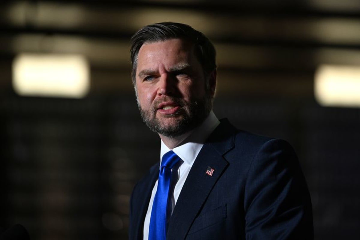 Vice President JD Vance praised Ja'Marr Chase's gesture to his six-year-old son