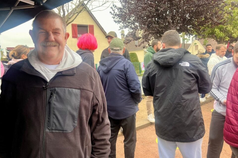 Pascal est l'un des fidèles adhérents de l'association de pétanque.