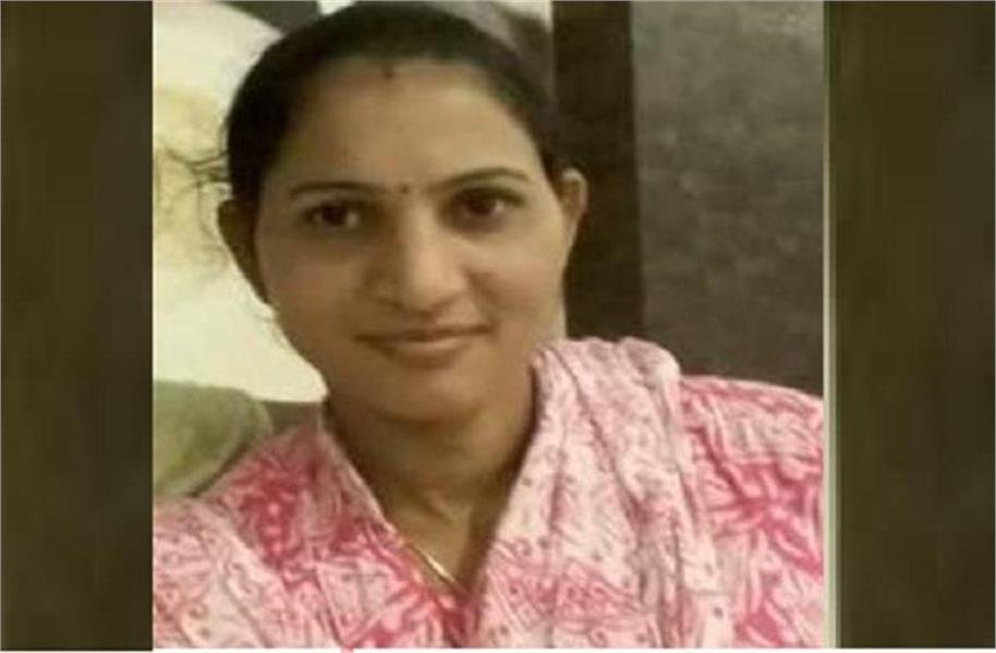 health officer jumps from narmada bridge after posting facebook post dies