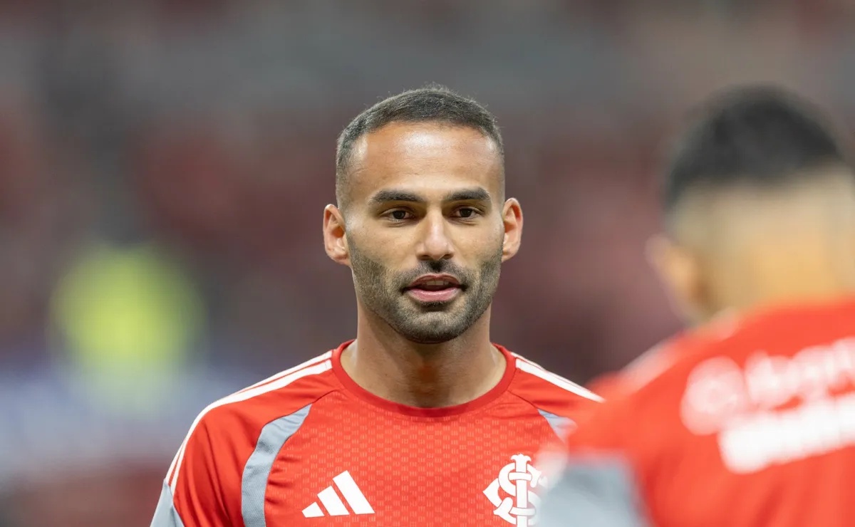 Thiago Maia volta ao time titular do Inter. Liamara Polli/AGIF.