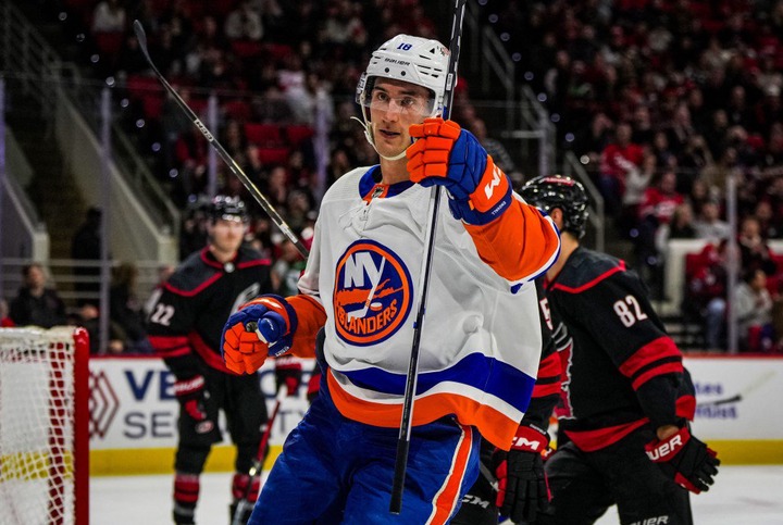Pierre Engvall celebrates after scoring a goal during the Islanders' victory.