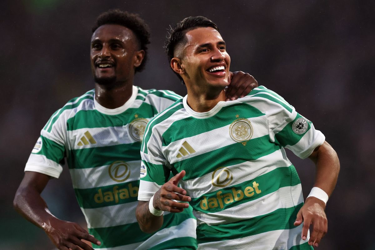 Camilo Duran of Celtic celebrates scoring his team's opening goal during the William Hill Premiership 2026/27 match between Celtic and Aberdeen at Celtic Park on September 02, 2026 in Glasgow, Scotland. 
