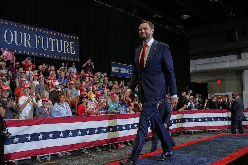 Vice President JD Vance walks at the conclusion of a campaign event at the Sharonville Convention Center, in Sharonville, Ohio, US October 21, 2026.     Jacquelyn Martin/Pool via REUTERS