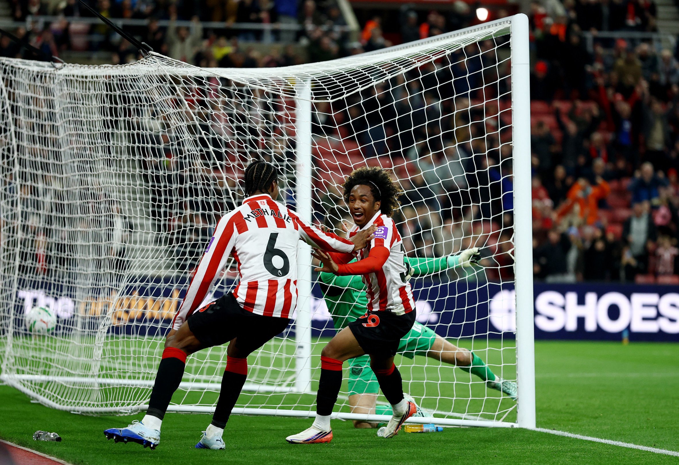 Sunderland beat Brentford at the Stadium of Light