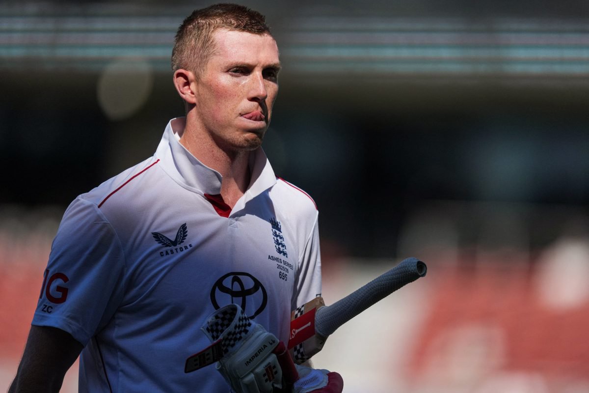 Cricket - The Ashes - Australia v England - Third Test - Adelaide Oval, Adelaide, Australia - December 20, 2025 England's Zak Crawley walks after losing his wicket off the bowling of Australia's Nathan Lyon REUTERS/Asanka Brendon Ratnayake