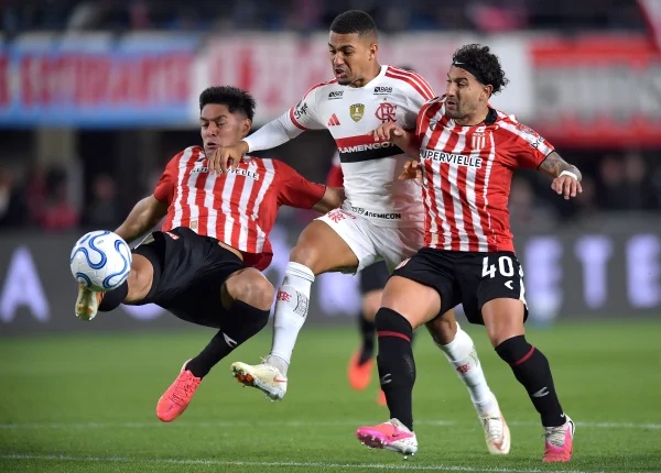 Flamengo x Estudiantes: onde assistir à semifinal da Copa Libertadores - destaque galeria
