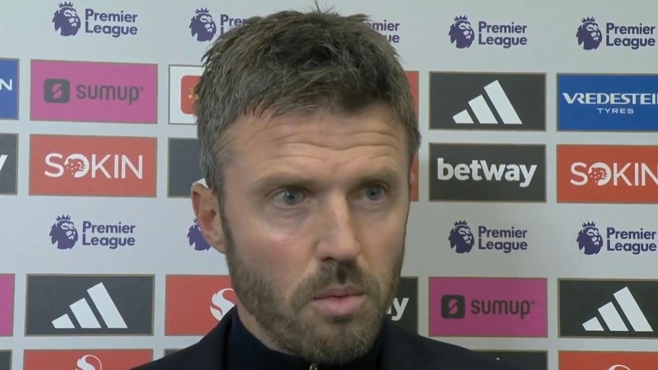 Michael Carrick gives damning answer over decision to drop Bruno Fernandes
