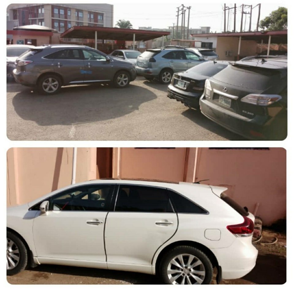 EFCC arrests 34 suspected Internet fraudsters in Delta state, seize their fleet of cars