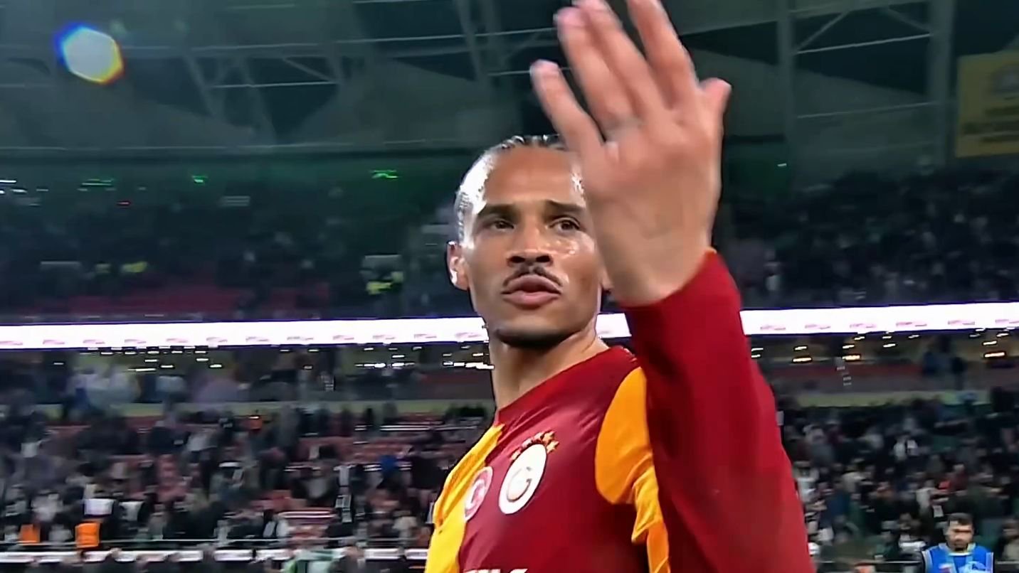 Leroy Sané is extremely annoyed after Galatasaray match and swears at cameraman